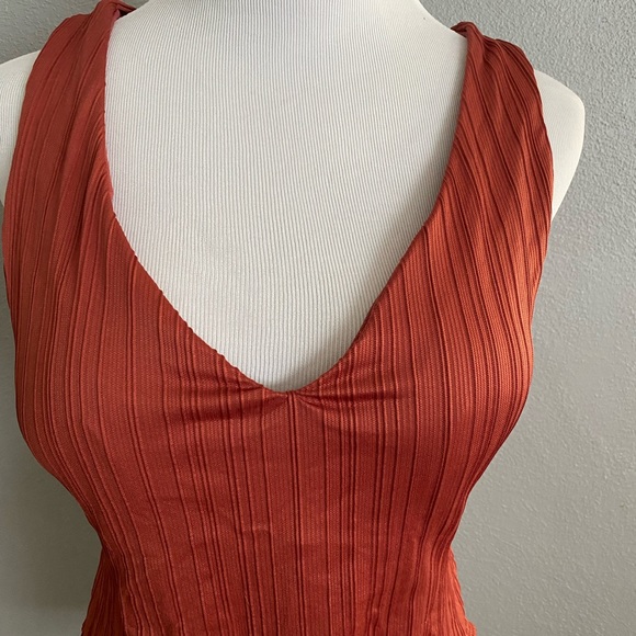Womens One Piece Swimsuit Size Large Deep V-Neckline Textured Plunging Tie Back - Picture 6 of 10